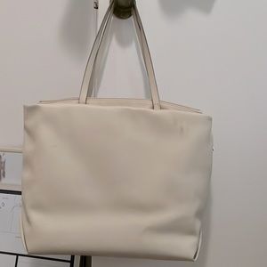 Cream color shoulder bag